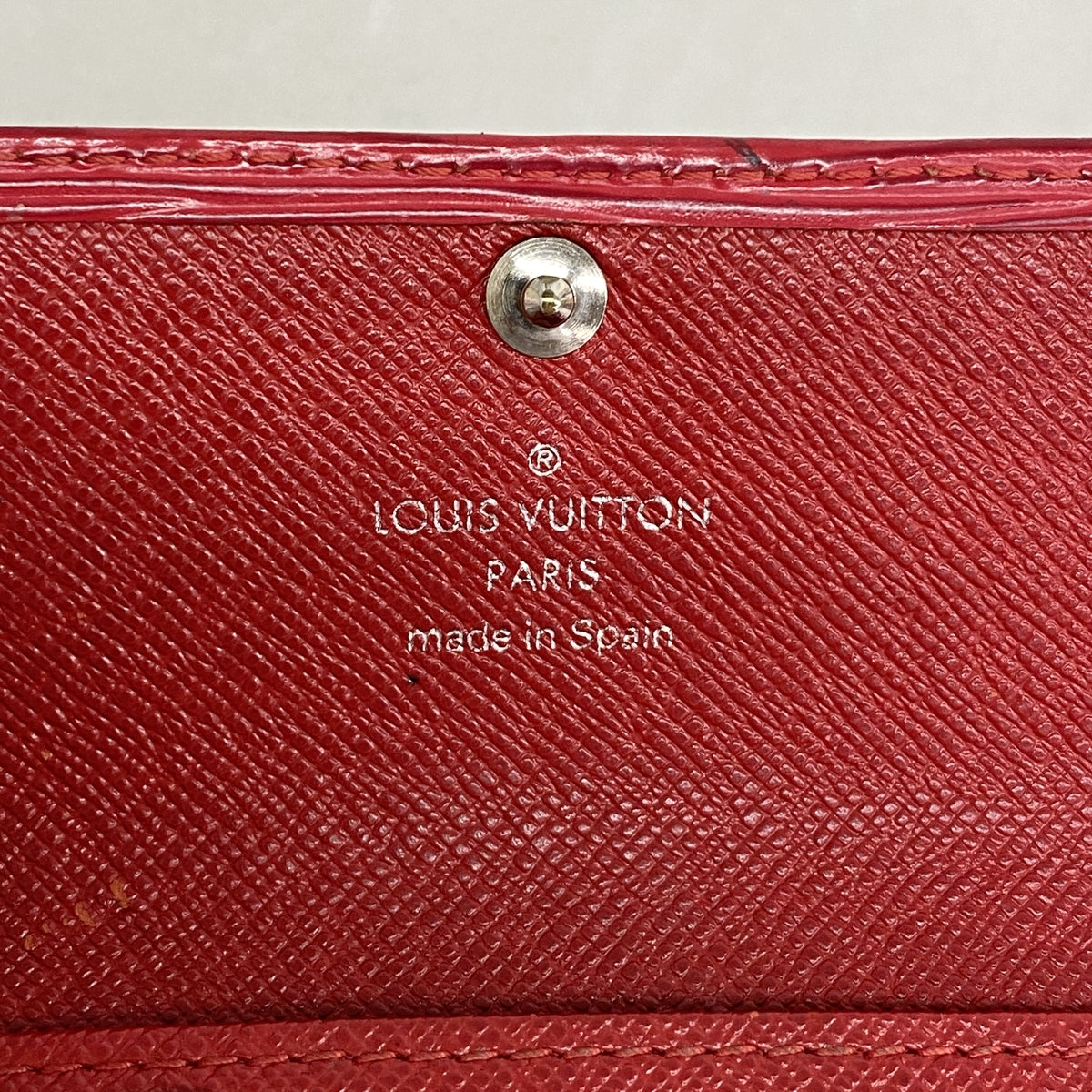 【6ia0158】ルイヴィトン キーケース エピ ミュルティクレ4 M63827 カスティリアンレッド【中古】レディース