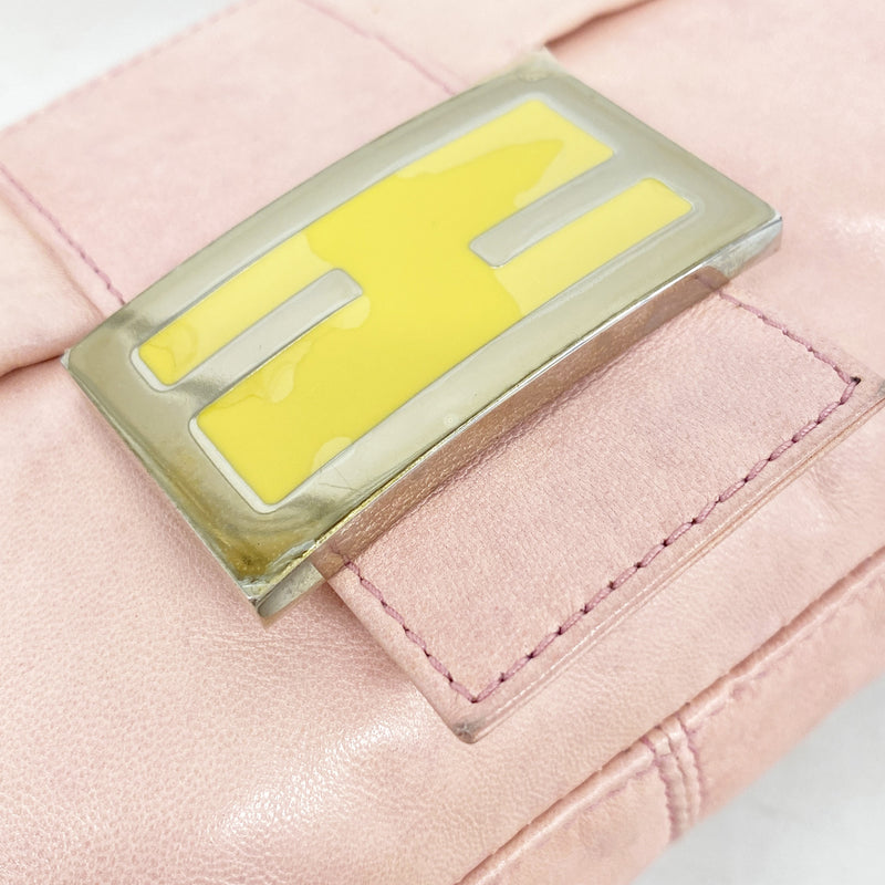 【6ia0174】フェンディ ハンドバッグ マンマバケット レザー ピンク シルバー金具【中古】レディース