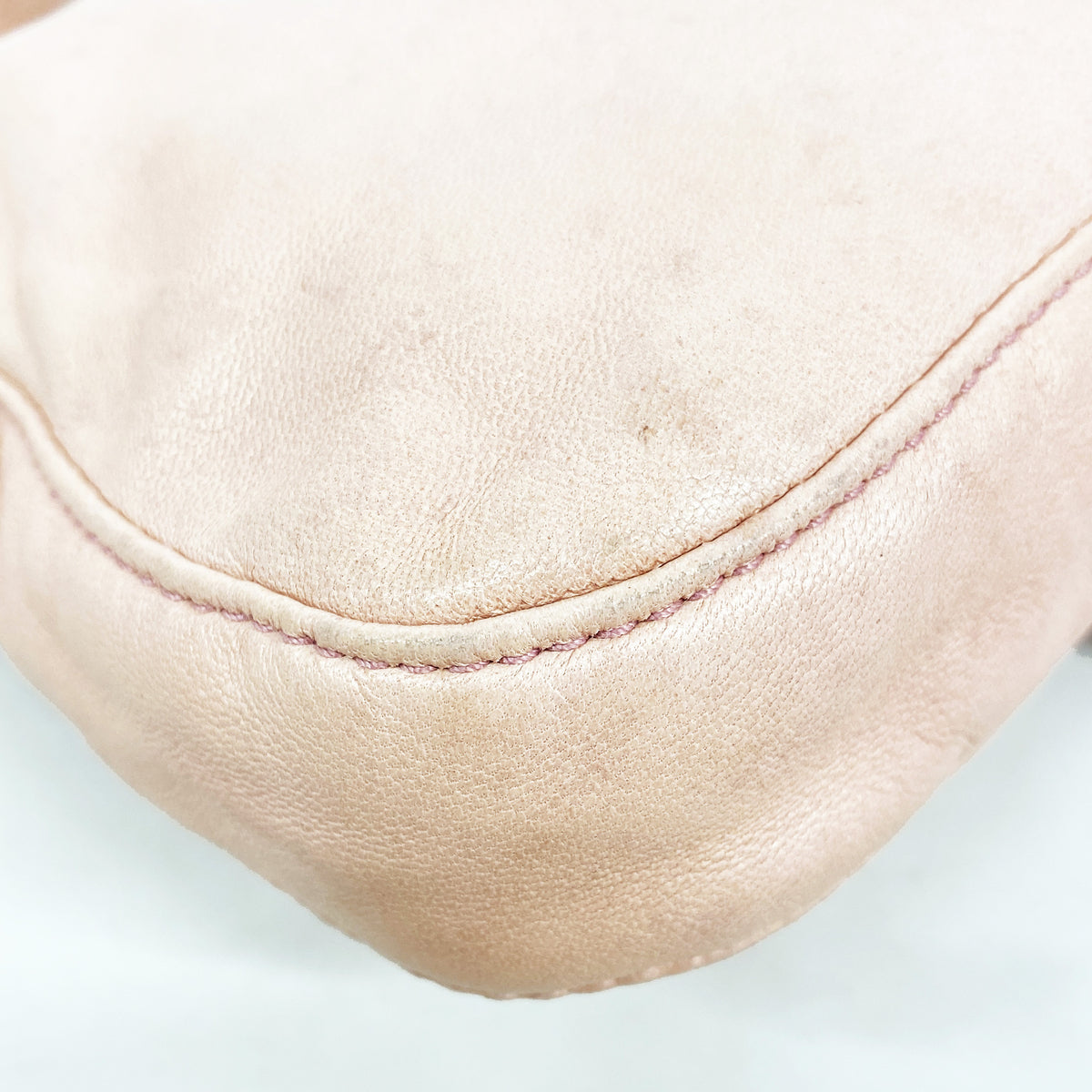 【6ia0174】フェンディ ハンドバッグ マンマバケット レザー ピンク シルバー金具【中古】レディース