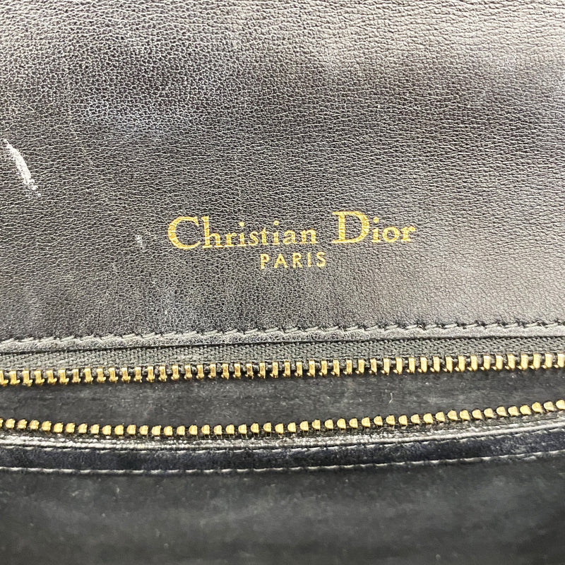【6ia0175】クリスチャンディオール ショルダーバッグ ディオラマ レザー ブラック ゴールド金具【中古】レディース