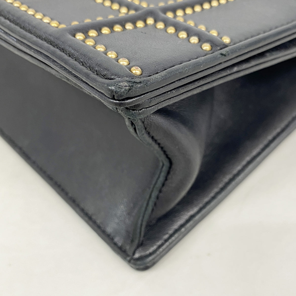 【6ia0175】クリスチャンディオール ショルダーバッグ ディオラマ レザー ブラック ゴールド金具【中古】レディース