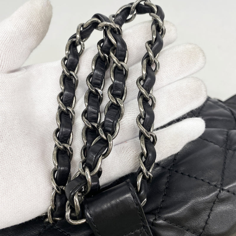 【6ia0177】シャネル リュック・デイパック マトラッセ レザー ブラック シルバー金具【中古】レディース