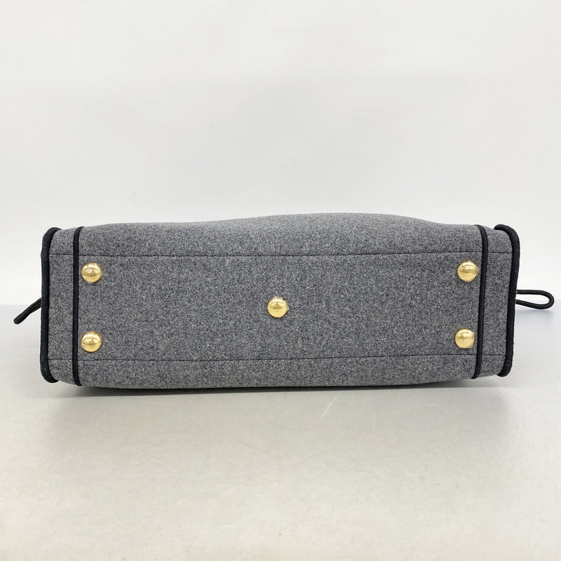 【6ia0181】フェンディ トートバッグ フェルト グレー ゴールド金具【中古】レディース