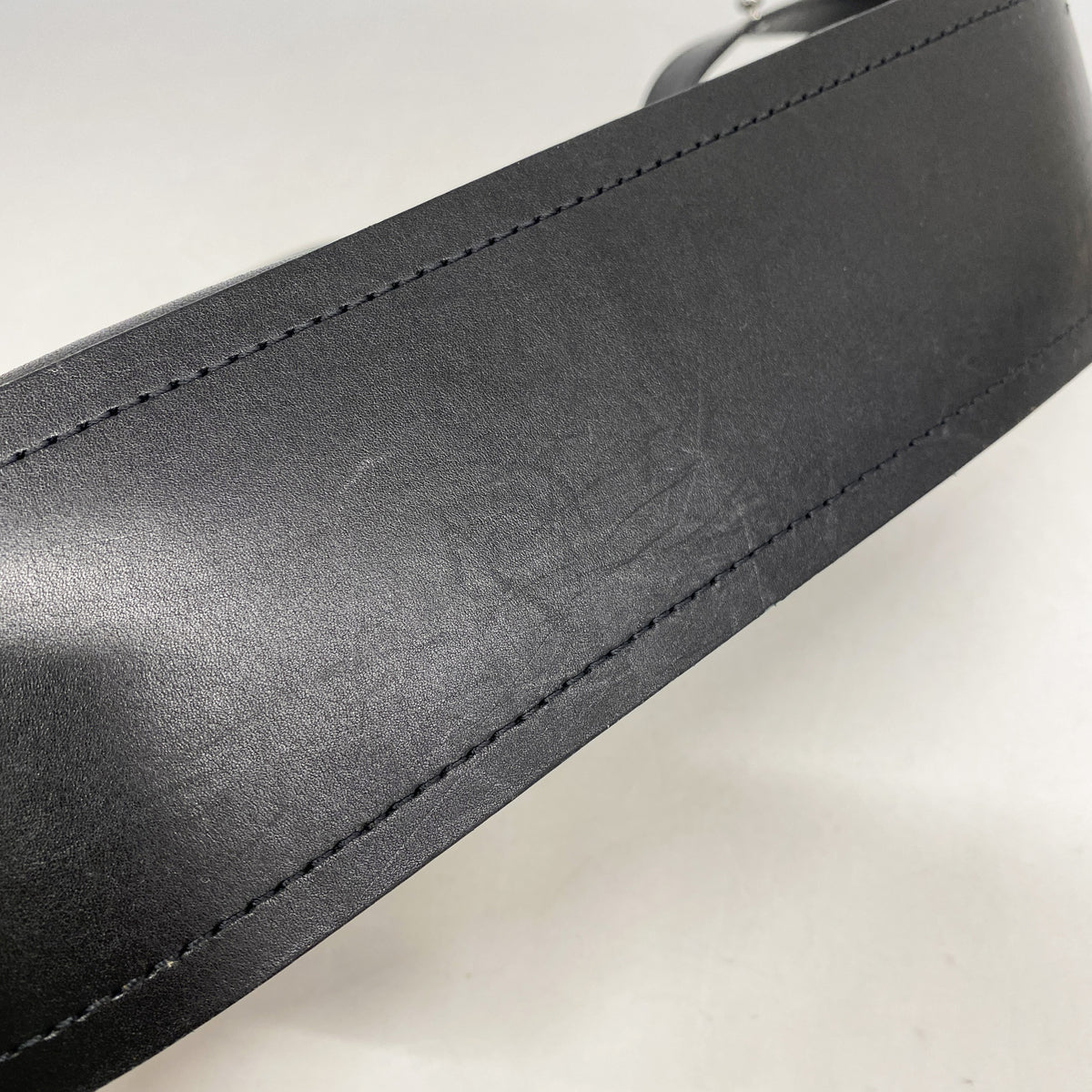 【6ia0182】シャネル ショルダーバッグ マトラッセ Wチェーン レザー ブラック シルバー金具【中古】レディース