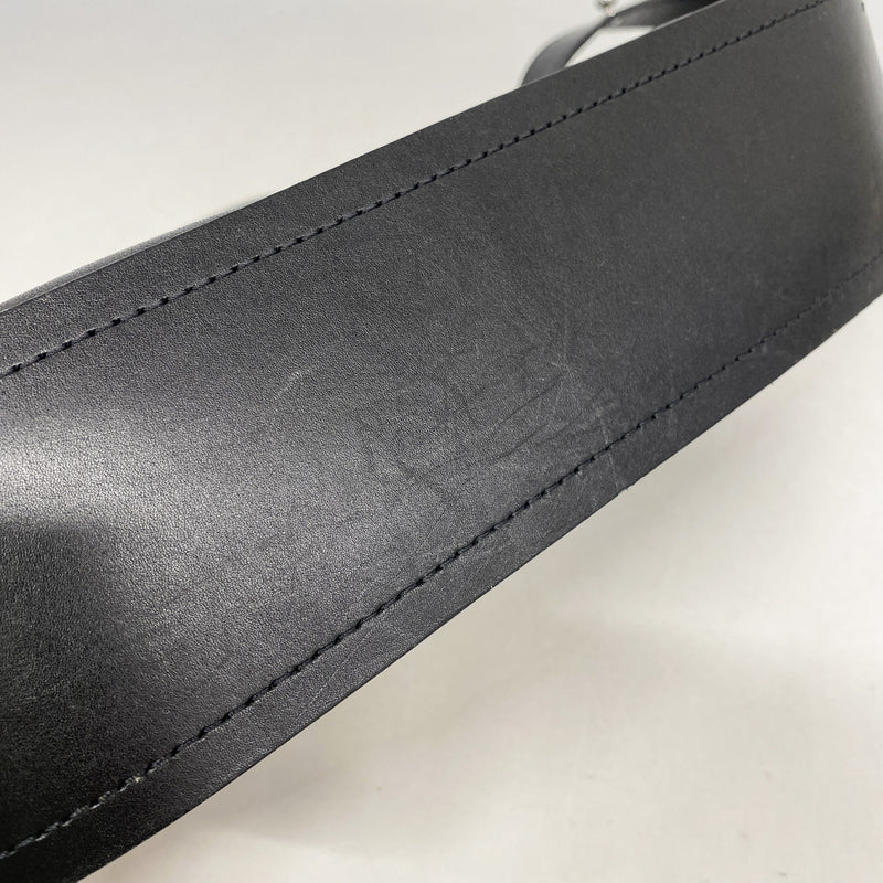 【6ia0182】シャネル ショルダーバッグ マトラッセ Wチェーン レザー ブラック シルバー金具【中古】レディース