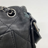 【6ia0182】シャネル ショルダーバッグ マトラッセ Wチェーン レザー ブラック シルバー金具【中古】レディース