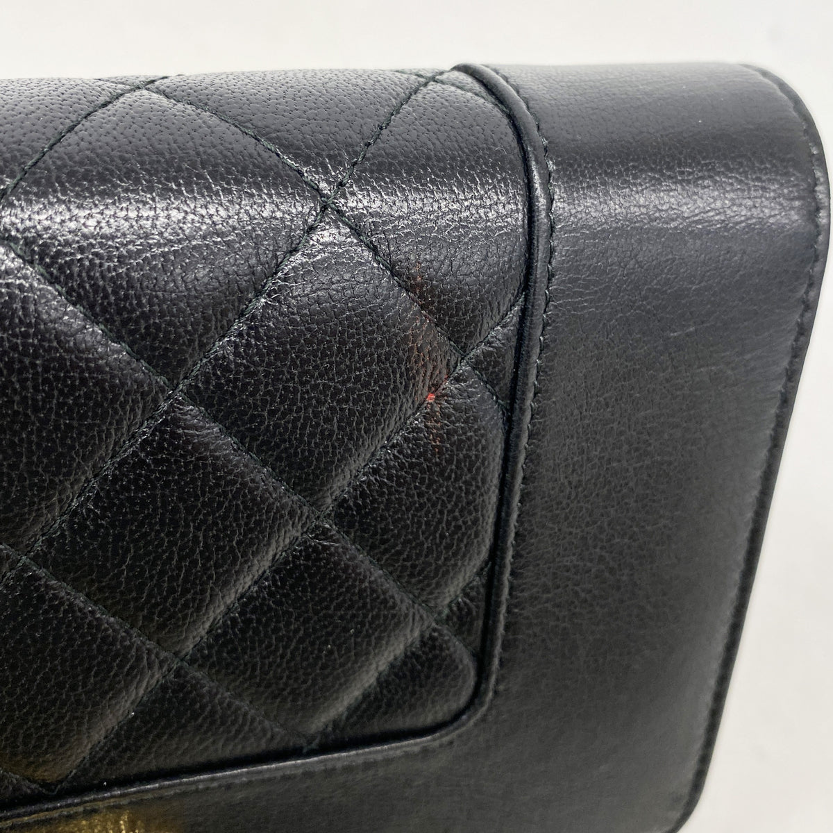 【6ia0183】シャネル ショルダーウォレット マドモアゼル チェーンショルダー ラムスキン ブラック ゴールド金具【中古】レディース