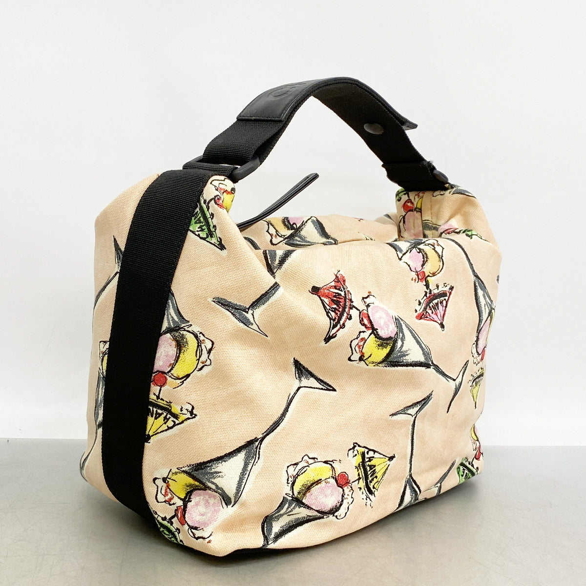 【6ia0207】シャネル ハンドバッグ キャンバス ピンク ゴールド金具【中古】レディース