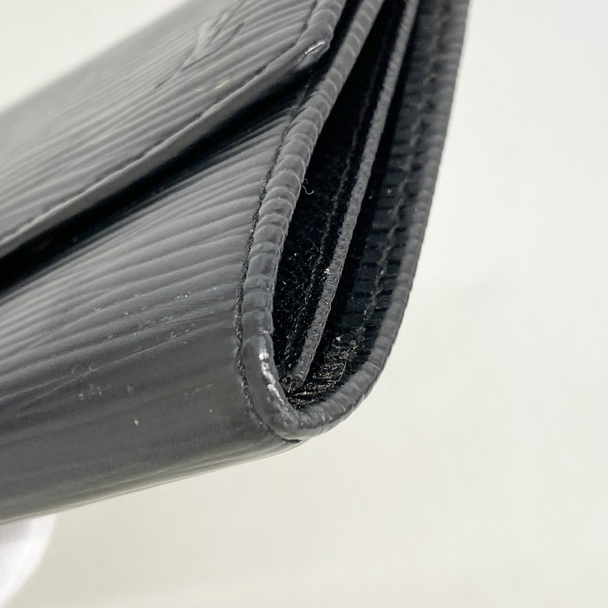 【6ia0224】ルイヴィトン コインケース エピ ポルトモネサーンプル M63412 ノワール【中古】メンズ レディース ユニセックス