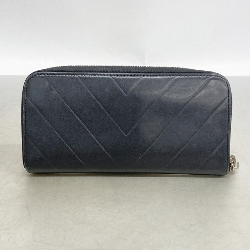 【6ia0232】シャネル 長財布 Vステッチ ラムスキン ブラック シルバー金具【中古】レディース