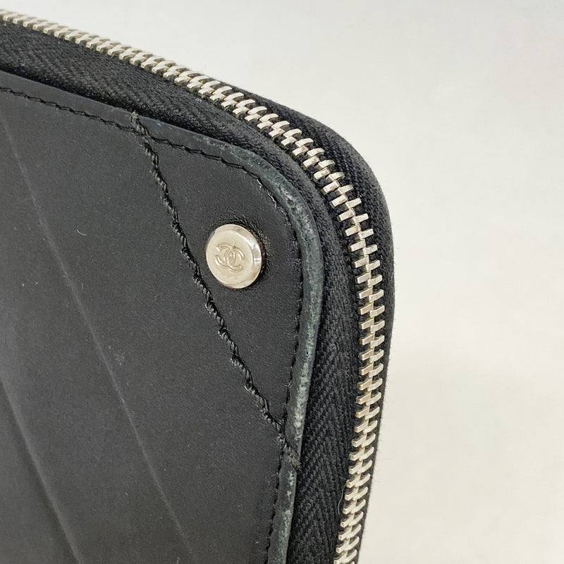 【6ia0232】シャネル 長財布 Vステッチ ラムスキン ブラック シルバー金具【中古】レディース