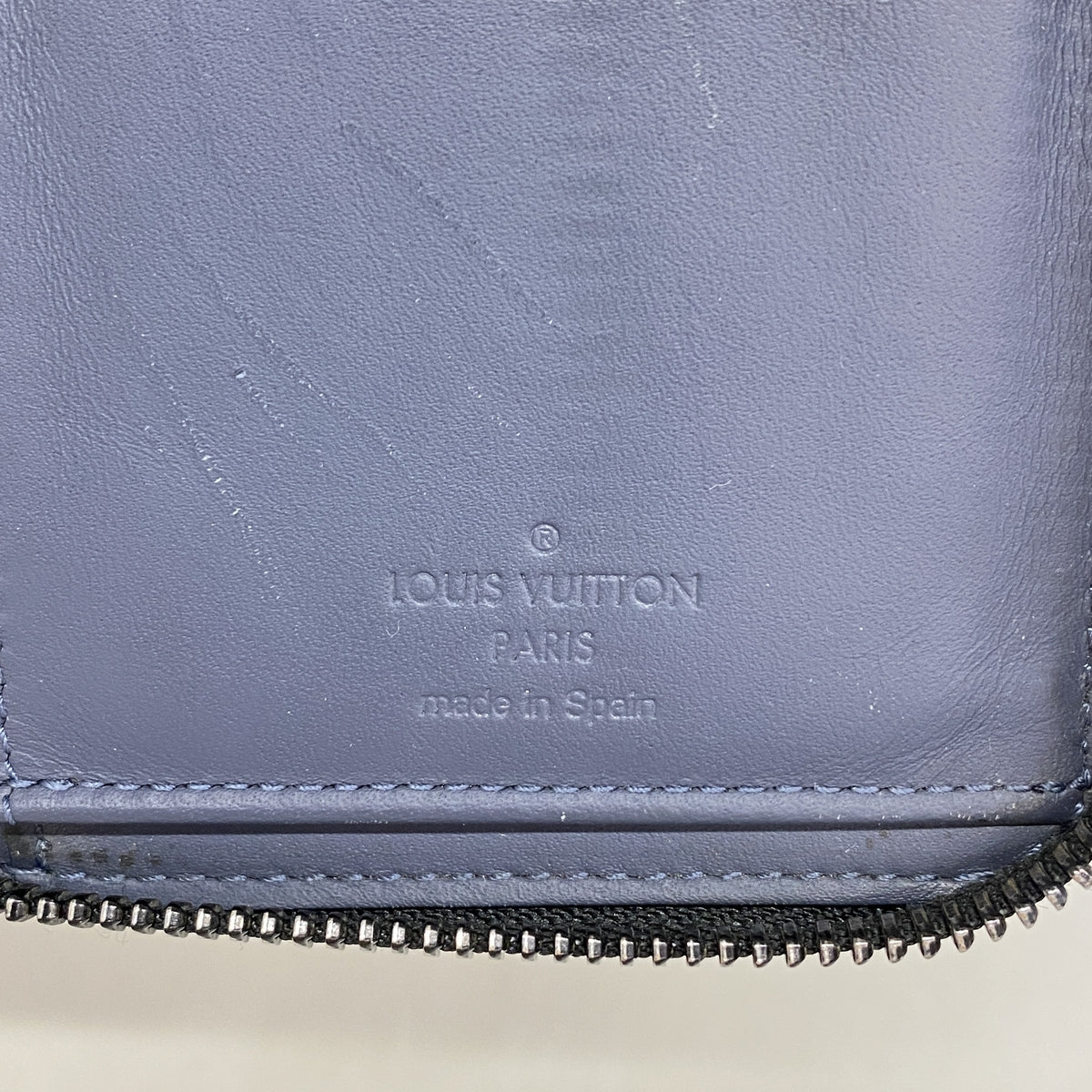 【6ia0234】ルイヴィトン 長財布 モノグラム・シャドウ ジッピーウォレットヴェルティカル M80423 ネイビー【中古】メンズ