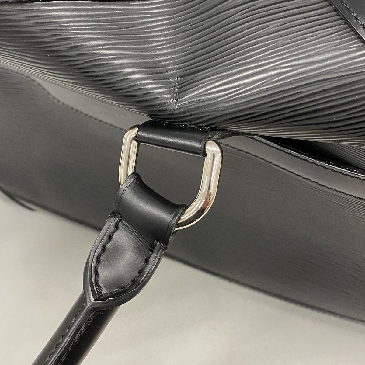 【6ia0253】ルイヴィトン ボストンバッグ エピ ブルシェ50 M42372 ノワール 2wayバッグ【中古】メンズ レディース ユニセックス
