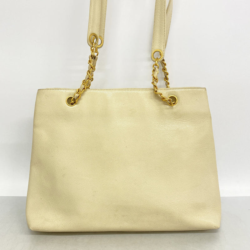 【6ia0261】シャネル チェーントート キャビアスキン アイボリー ゴールド金具【中古】レディース