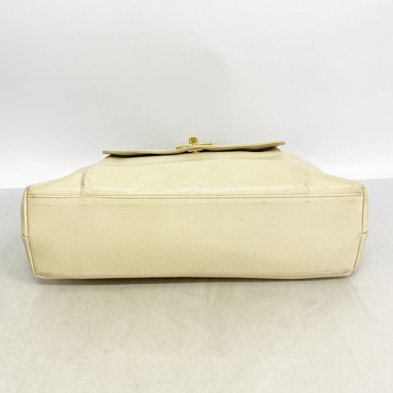 【6ia0261】シャネル チェーントート キャビアスキン アイボリー ゴールド金具【中古】レディース