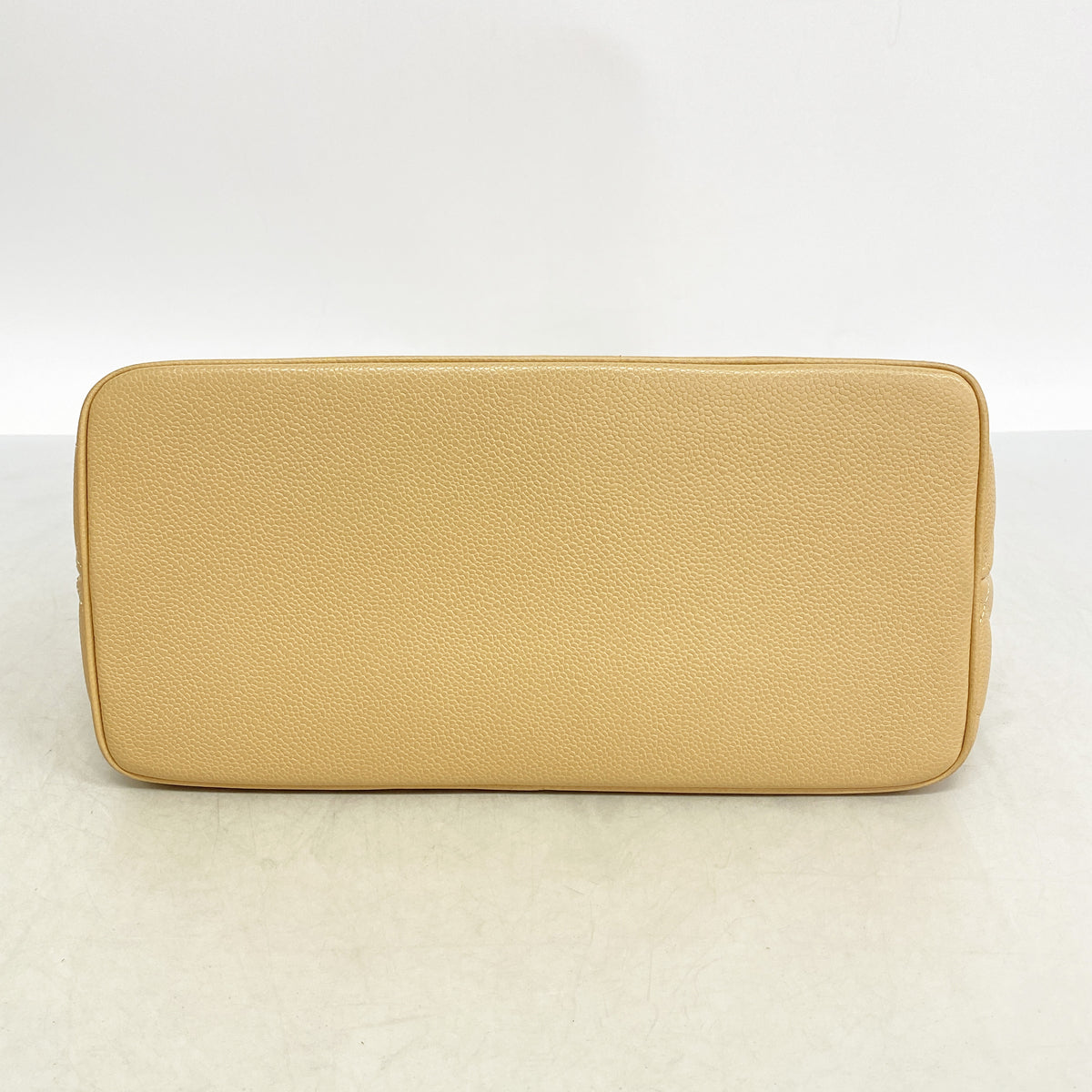 【6ia0262】シャネル トートバッグ 復刻トート キャビアスキン ベージュ ゴールド金具【中古】レディース