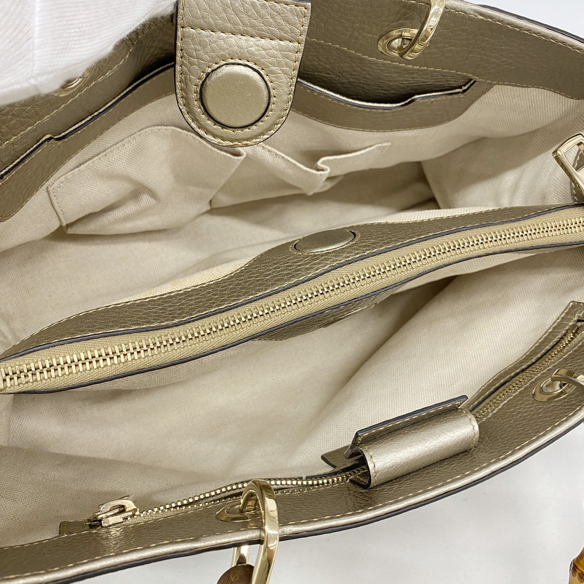 【6ia0271】グッチ ハンドバッグ バンブー 323660 レザー ゴールド シャンパンゴールド金具【中古】レディース
