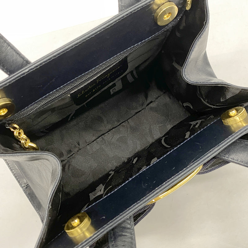 【6ia0350】サルヴァトーレフェラガモ ハンドバッグ ヴァラ レザー ネイビー ゴールド金具 2wayバッグ【中古】レディース