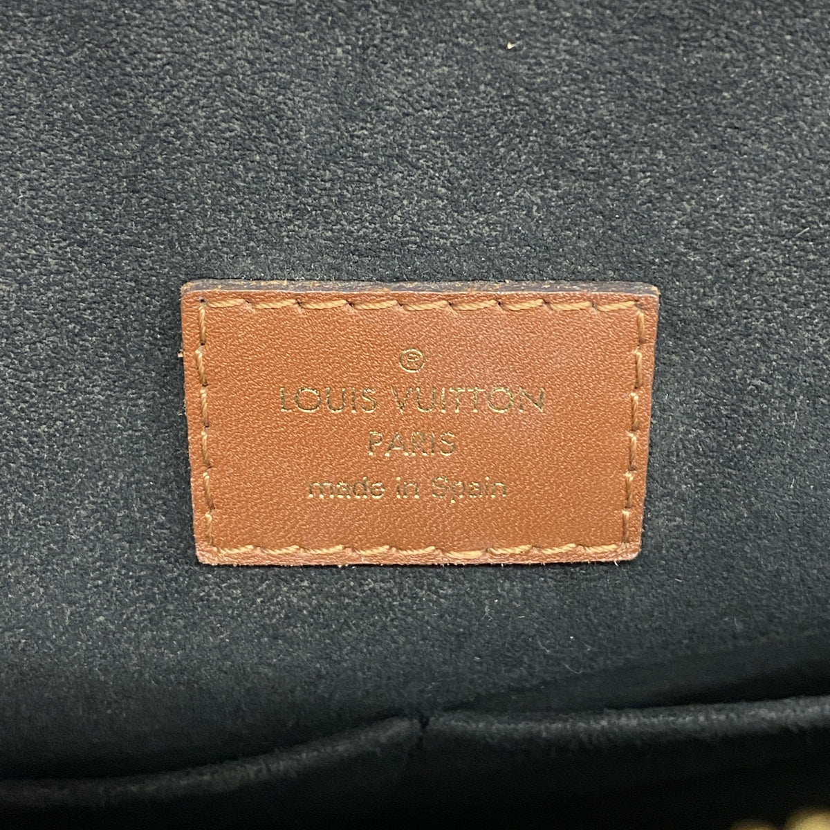 【6ia0396】ルイヴィトン ハンドバッグ モノグラム VトートMM M43948 ノワール 2wayバッグ【中古】レディース