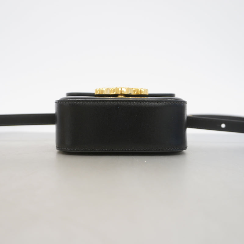 【6ia0421】セリーヌ ショルダーバッグ トリオンフ ミニクロード レザー ブラック ゴールド金具【中古】レディース