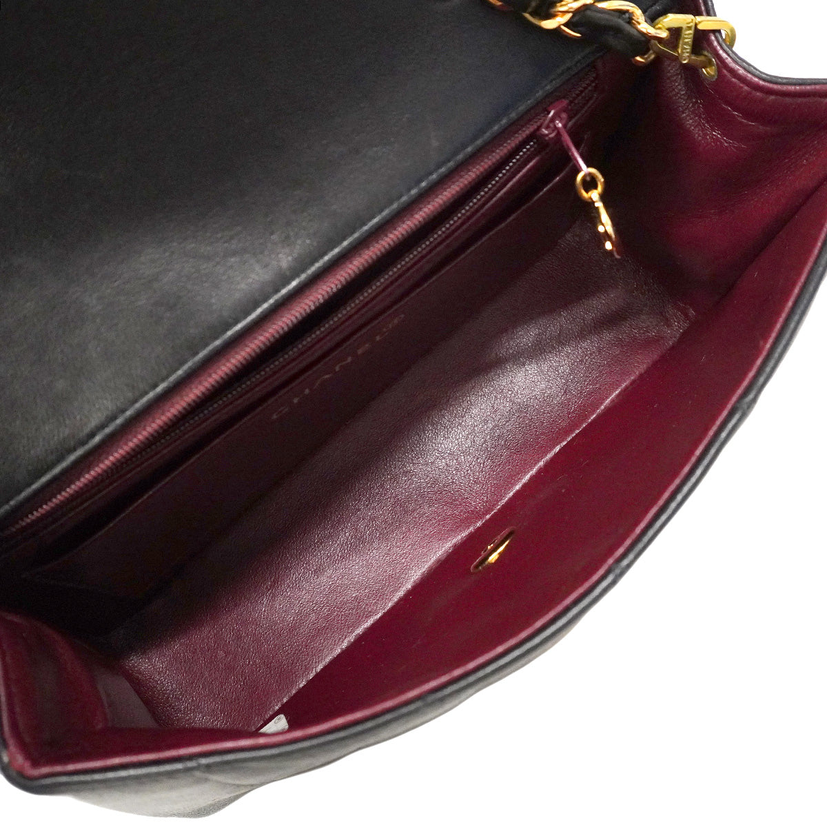 【6ia0426】シャネル ショルダーバッグ ダイアナ チェーンショルダー ラムスキン ブラック ゴールド金具【中古】レディース