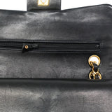 【6ia0427】シャネル ショルダーバッグ マトラッセ Wフラップ Wチェーン ラムスキン ブラック ゴールド金具【中古】レディース