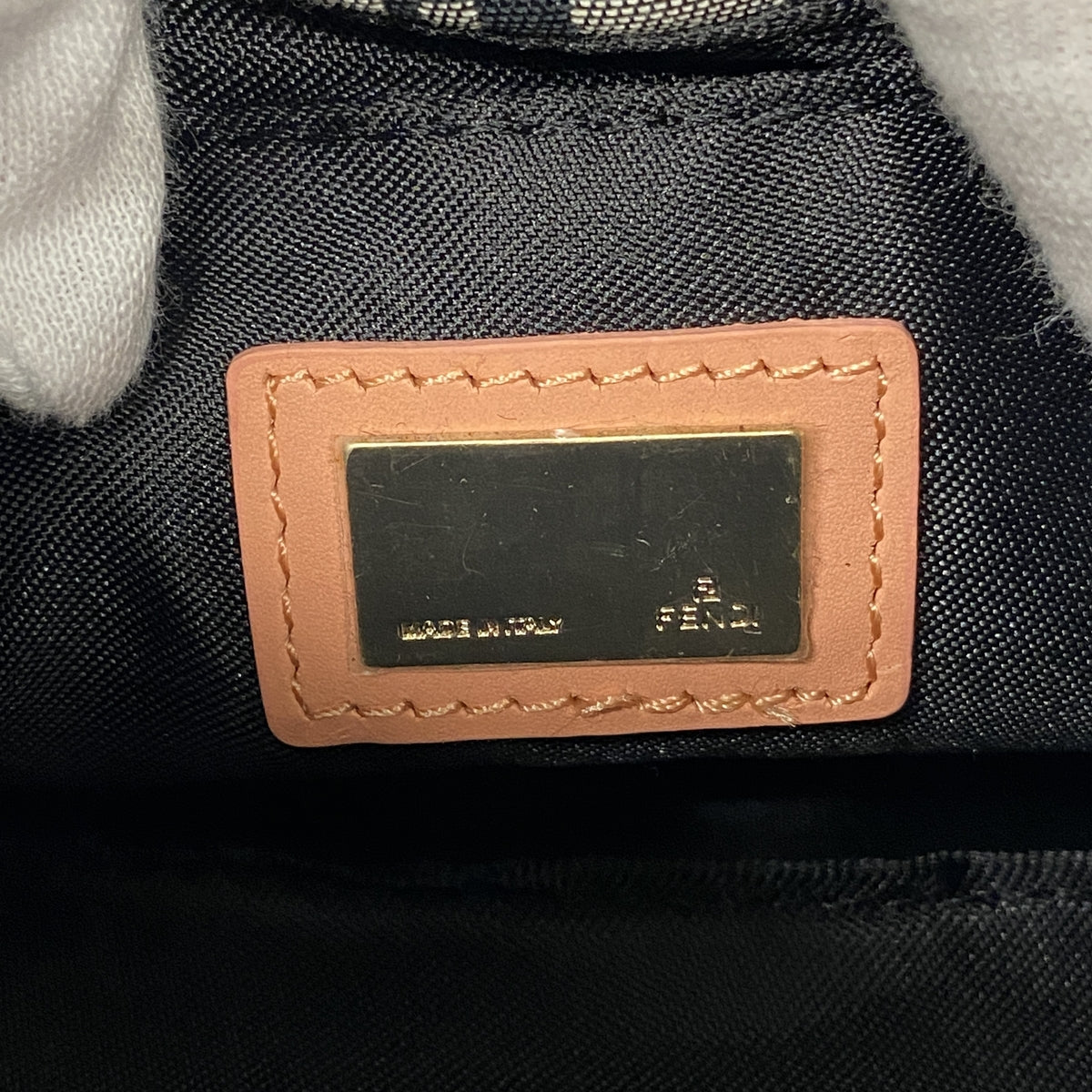 【6ia0428】フェンディ ハンドバッグ ズッキーノ ナイロンキャンバス ブラック ゴールド金具【中古】レディース