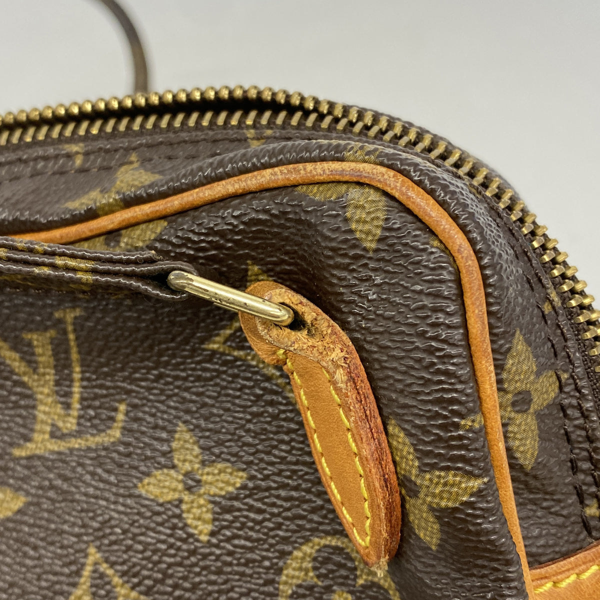 【6ia0443】ルイヴィトン ショルダーバッグ モノグラム ポシェットマルリーバンドリエール M51828 ブラウン【中古】レディース
