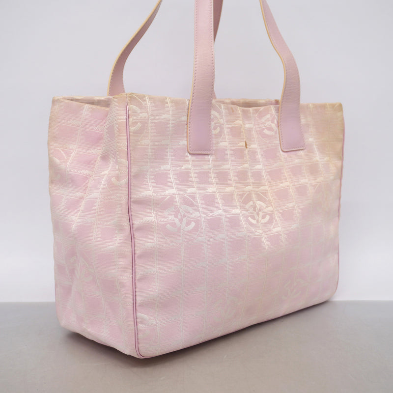 【6ia0498】シャネル トートバッグ ニュートラベル ナイロン ピンク シャンパンゴールド金具【中古】レディース