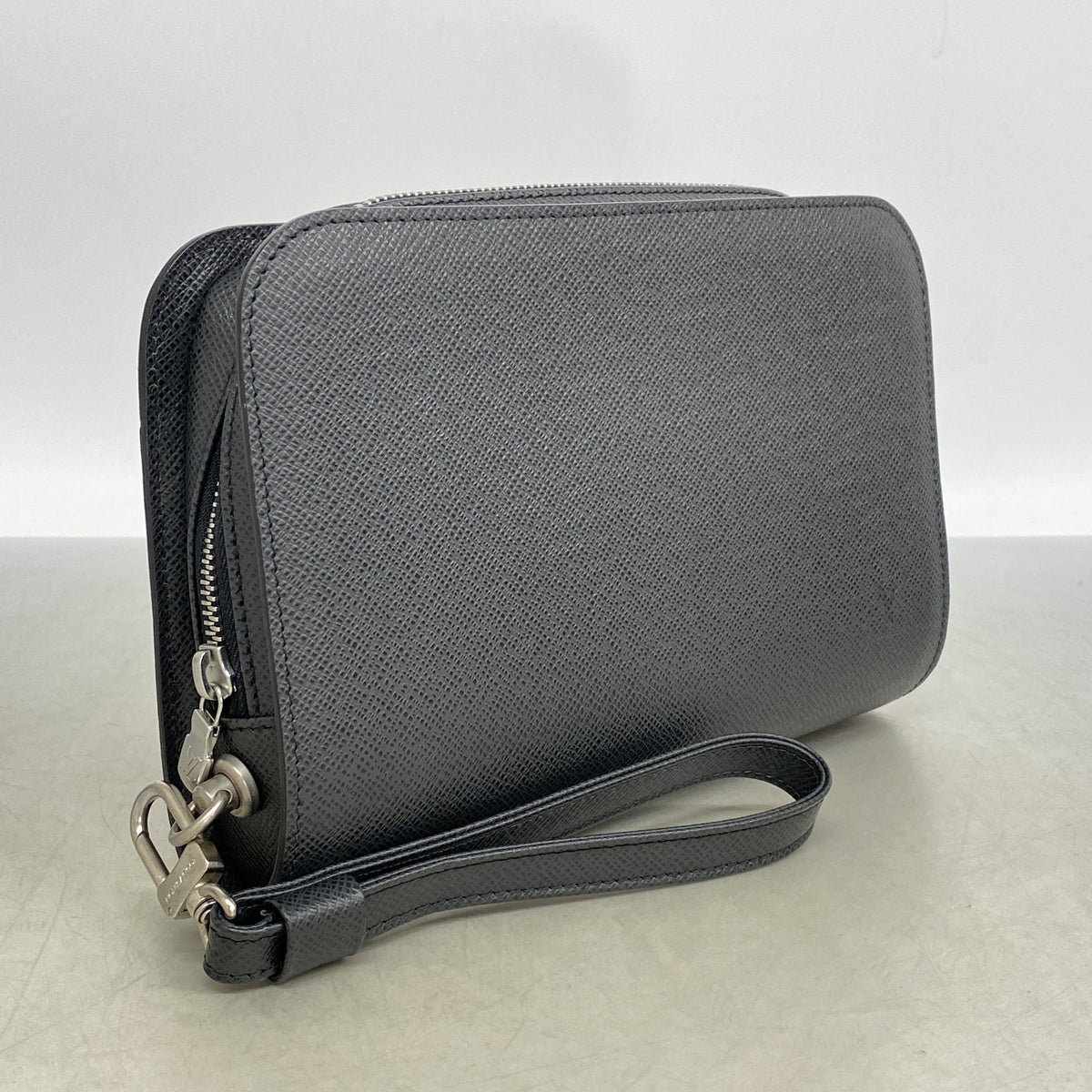 【6ia0502】ルイヴィトン クラッチバッグ タイガ バイカル M30182 アルドワーズ【中古】メンズ