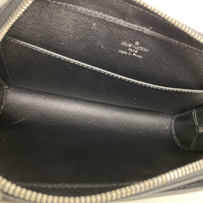 【6ia0502】ルイヴィトン クラッチバッグ タイガ バイカル M30182 アルドワーズ【中古】メンズ