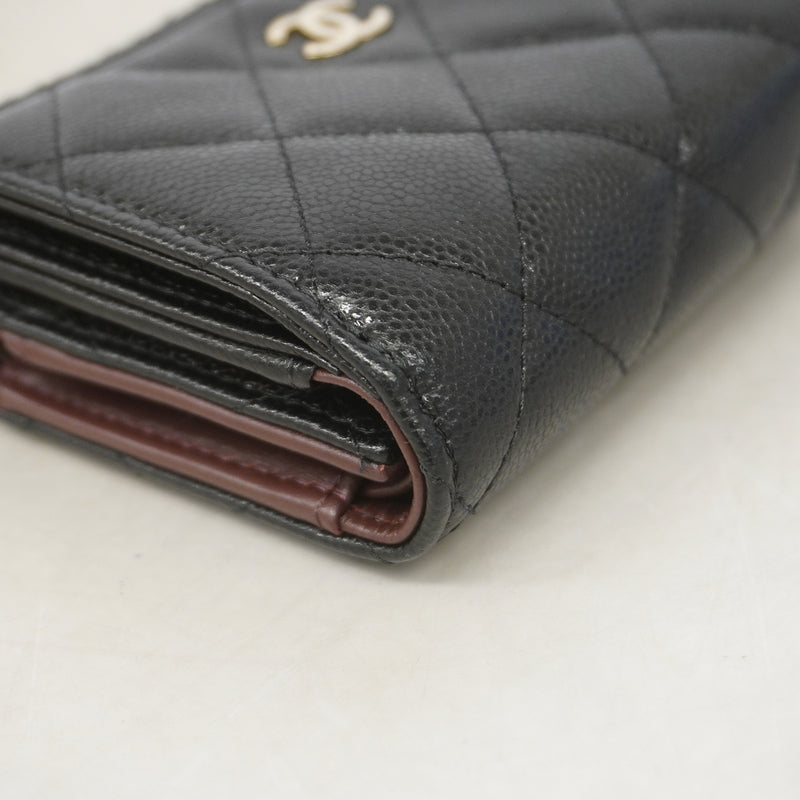 【6ia0546-k】シャネル 三つ折り財布 マトラッセ キャビアスキン ブラック シャンパンゴールド金具【中古】レディース