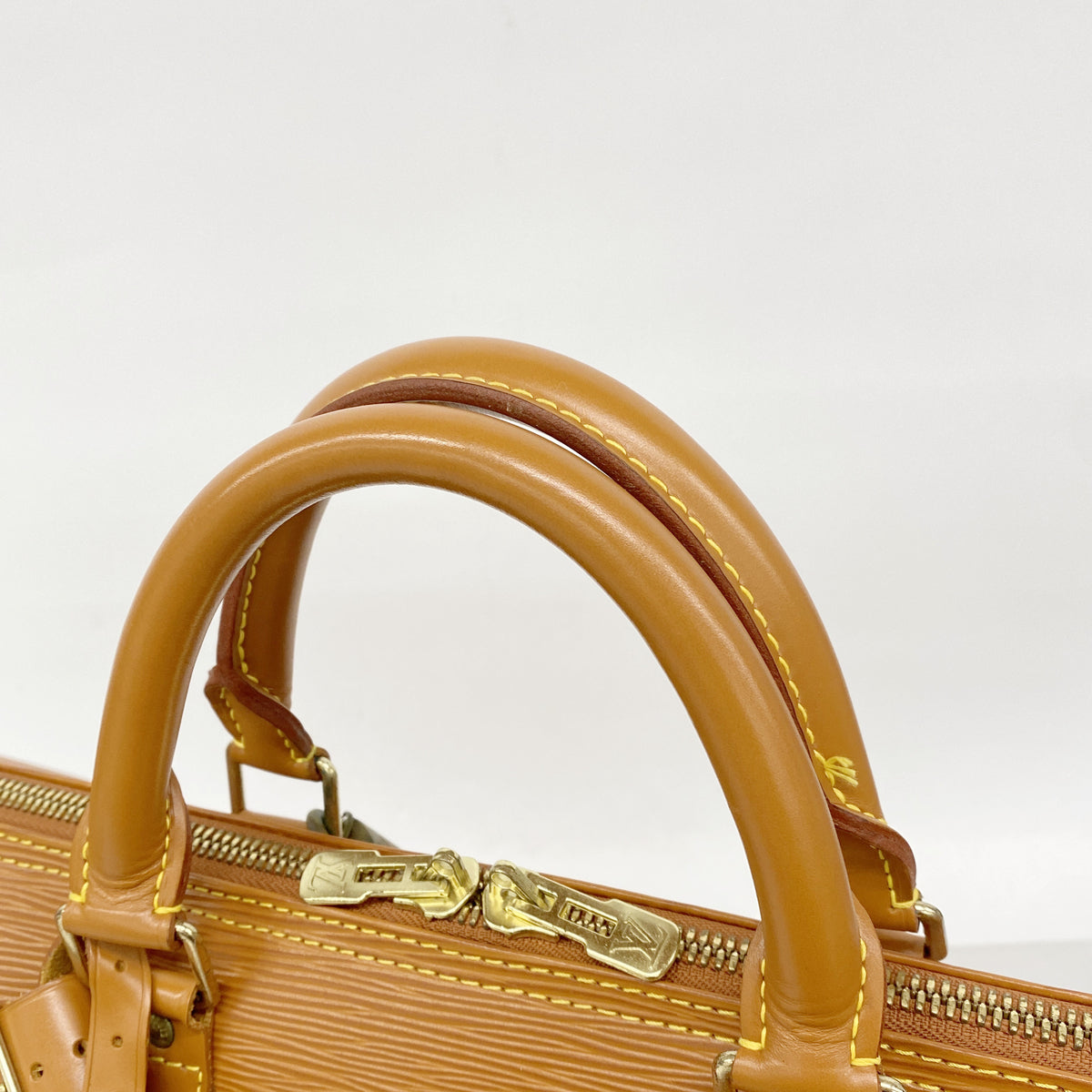 【6ia0551】ルイヴィトン ボストンバッグ エピ キーポル50 M42968 ジパングゴールド【中古】メンズ レディース ユニセックス