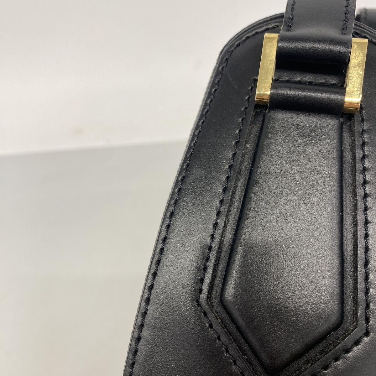 【6ia0584】ルイヴィトン ショルダーバッグ エピ ビュシ M52202 ノワール【中古】レディース