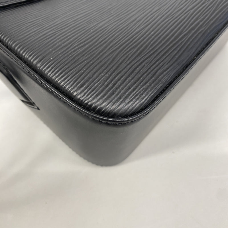 【6ia0584】ルイヴィトン ショルダーバッグ エピ ビュシ M52202 ノワール【中古】レディース