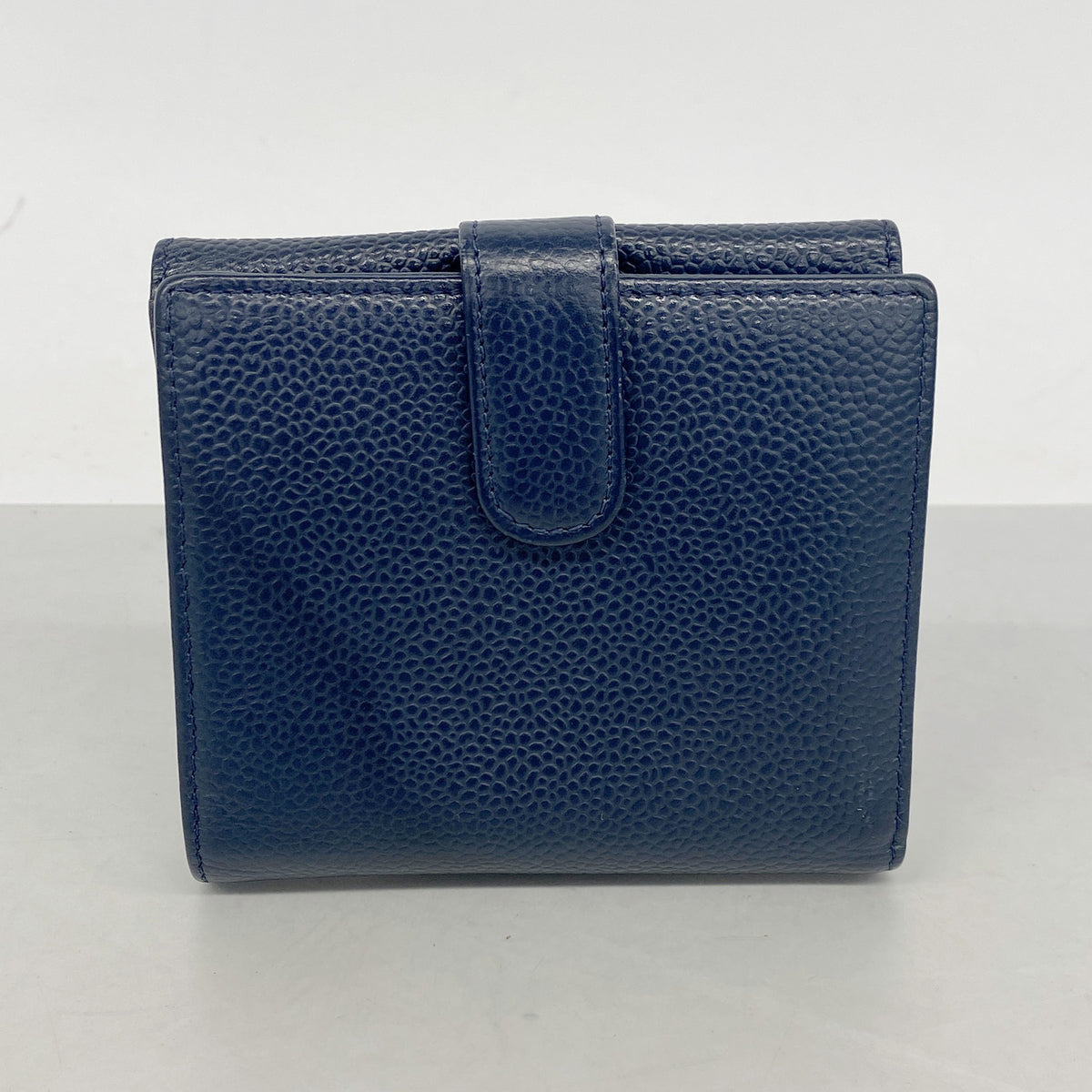 【6ia0588】シャネル 財布 キャビアスキン ネイビー シルバー金具【中古】レディース