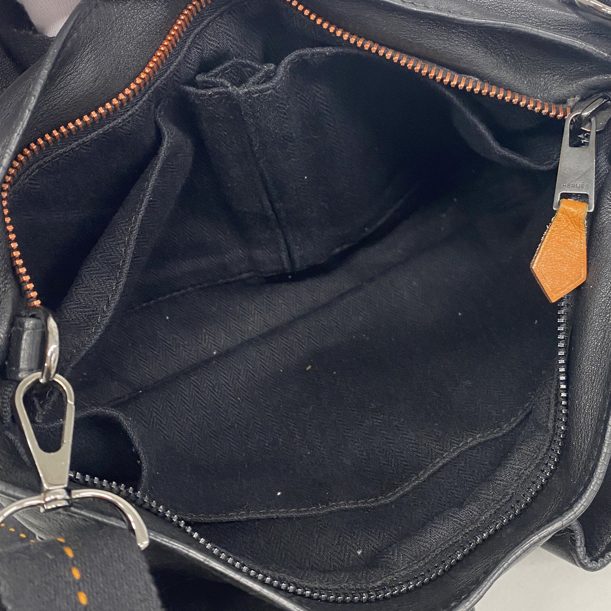 【6ia0589】エルメス ハンドバッグ キャラバンホリゾンタル レザー ブラック シルバー金具 2wayバッグ【中古】レディース