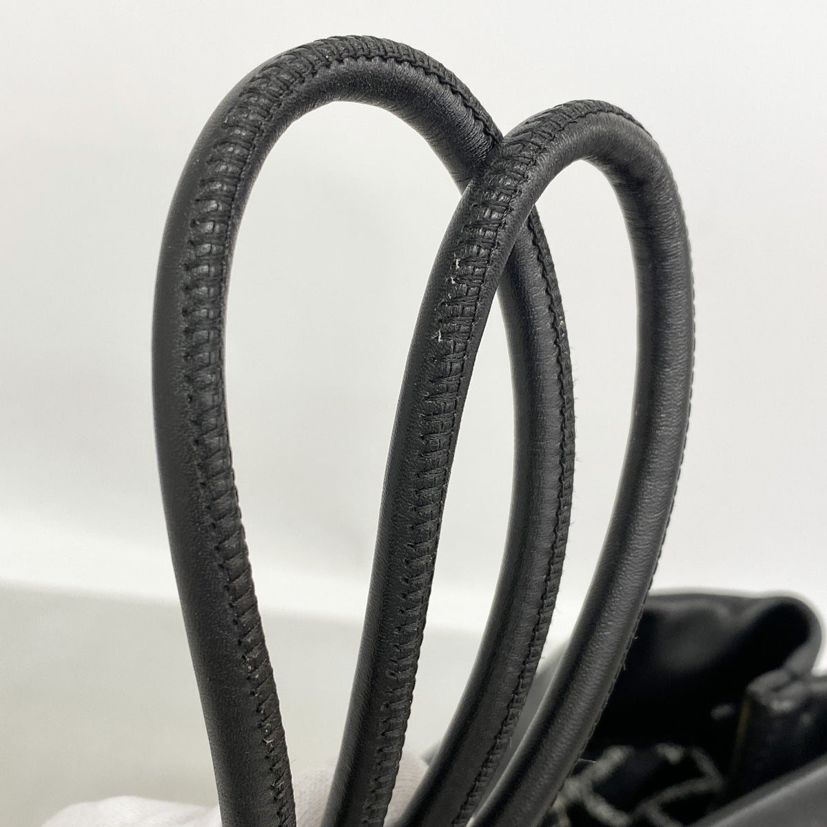 【6ia0605-k】シャネル トートバッグ エッセンシャル レザー ブラック シルバー金具【中古】レディース