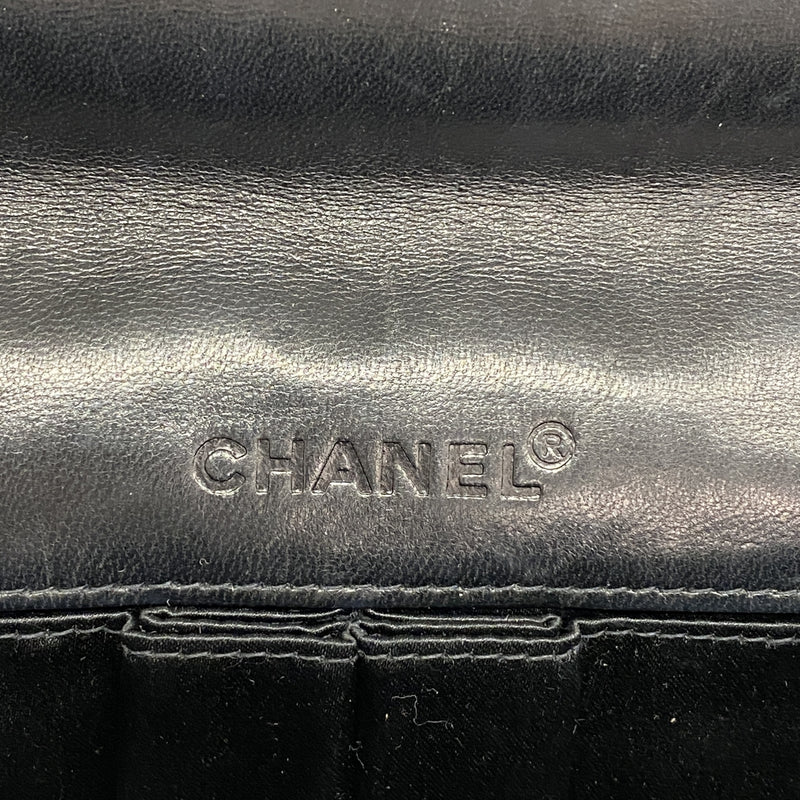 【6ia0609-k】シャネル ショルダーバッグ チョコバー チェーンショルダー ラムスキン ブラック シルバー金具【中古】レディース