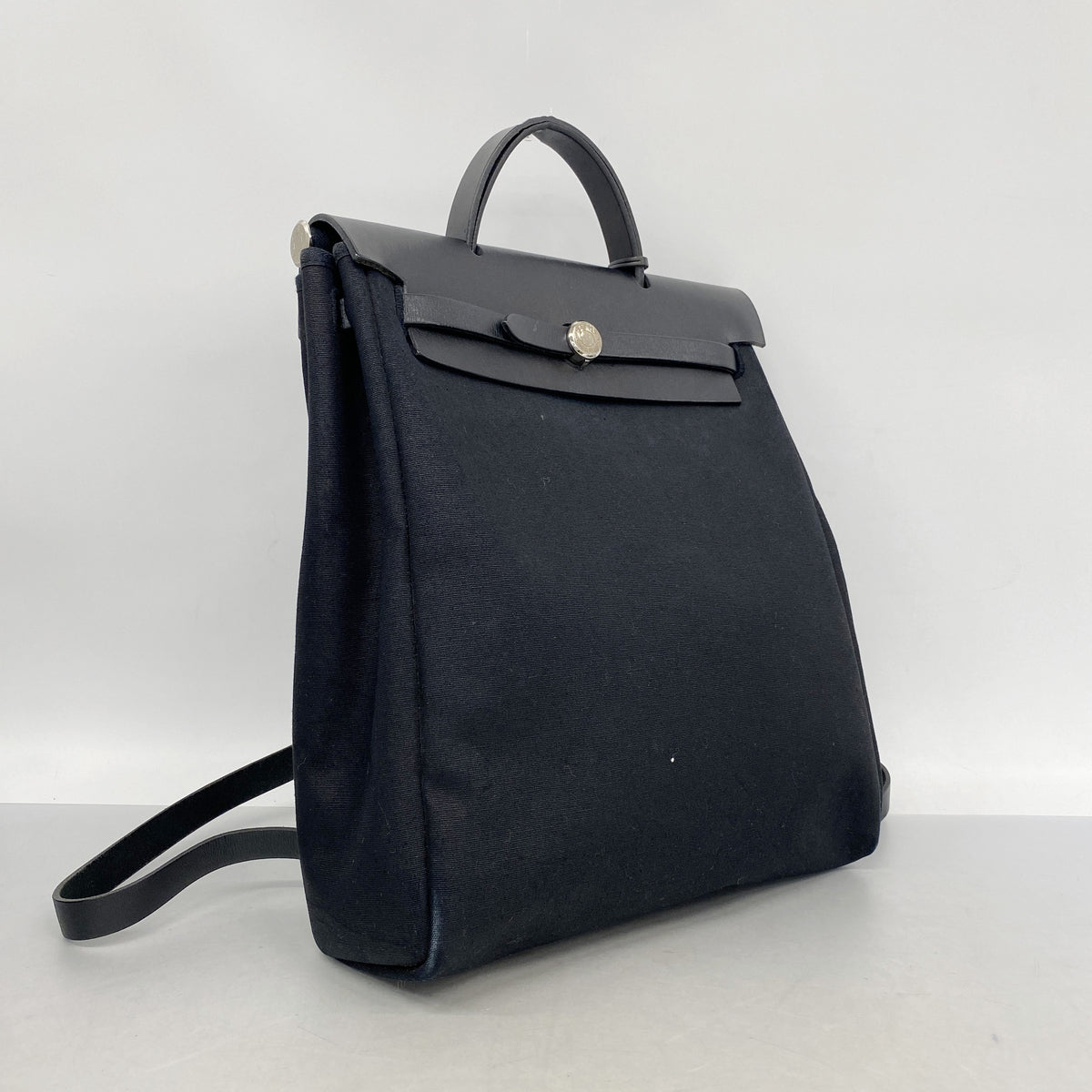 【6ia0617】エルメス リュック・デイパック エールバッグアドMM トワルオフィシエ ブラック シルバー金具 □H刻印【中古】レディース