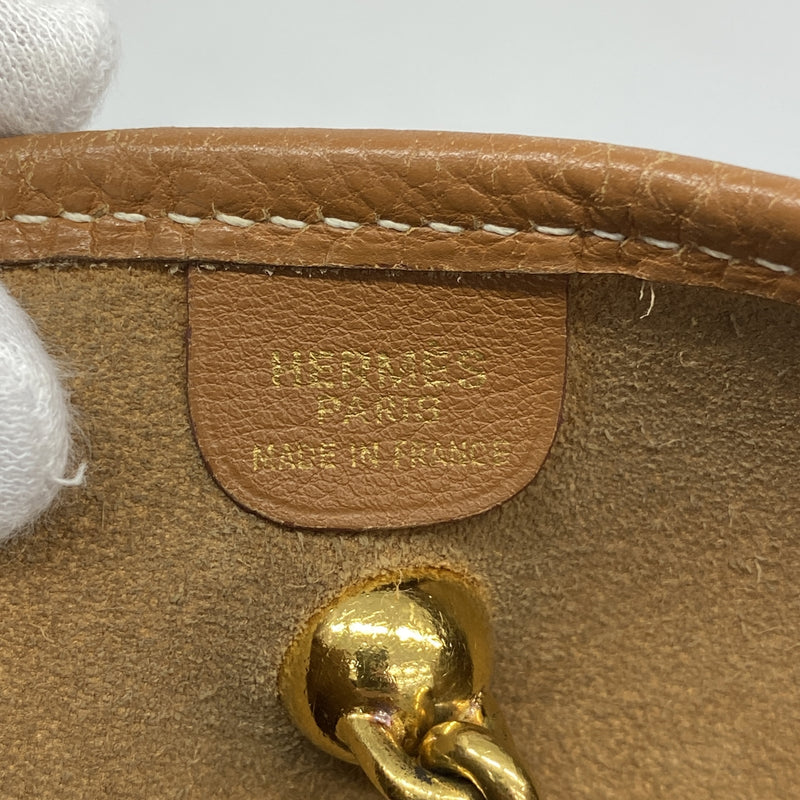 【6ia0618】エルメス ショルダーバッグ ヴェスパPM エバーカラー ゴールド ゴールド金具 □C刻印【中古】レディース