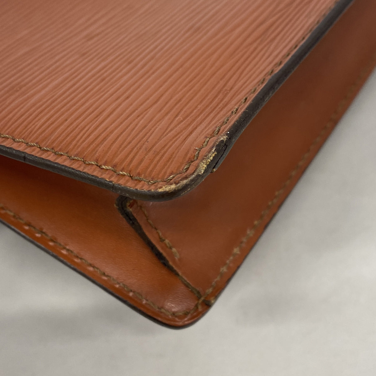 【6ia0649】ルイヴィトン クラッチバッグ エピ ポシェットセリエドラゴンヌ M52613 ケニアブラウン【中古】メンズ