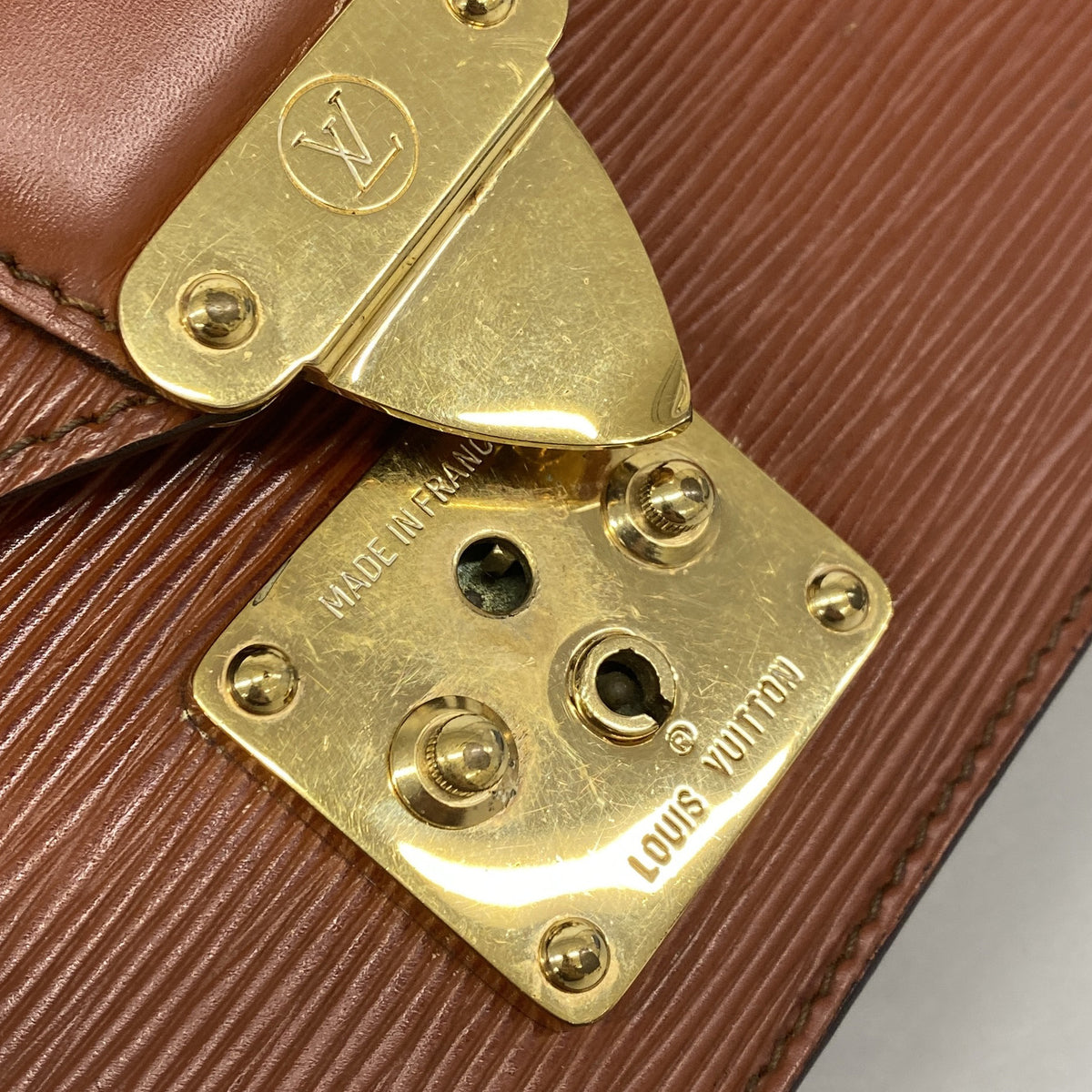 【6ia0649】ルイヴィトン クラッチバッグ エピ ポシェットセリエドラゴンヌ M52613 ケニアブラウン【中古】メンズ