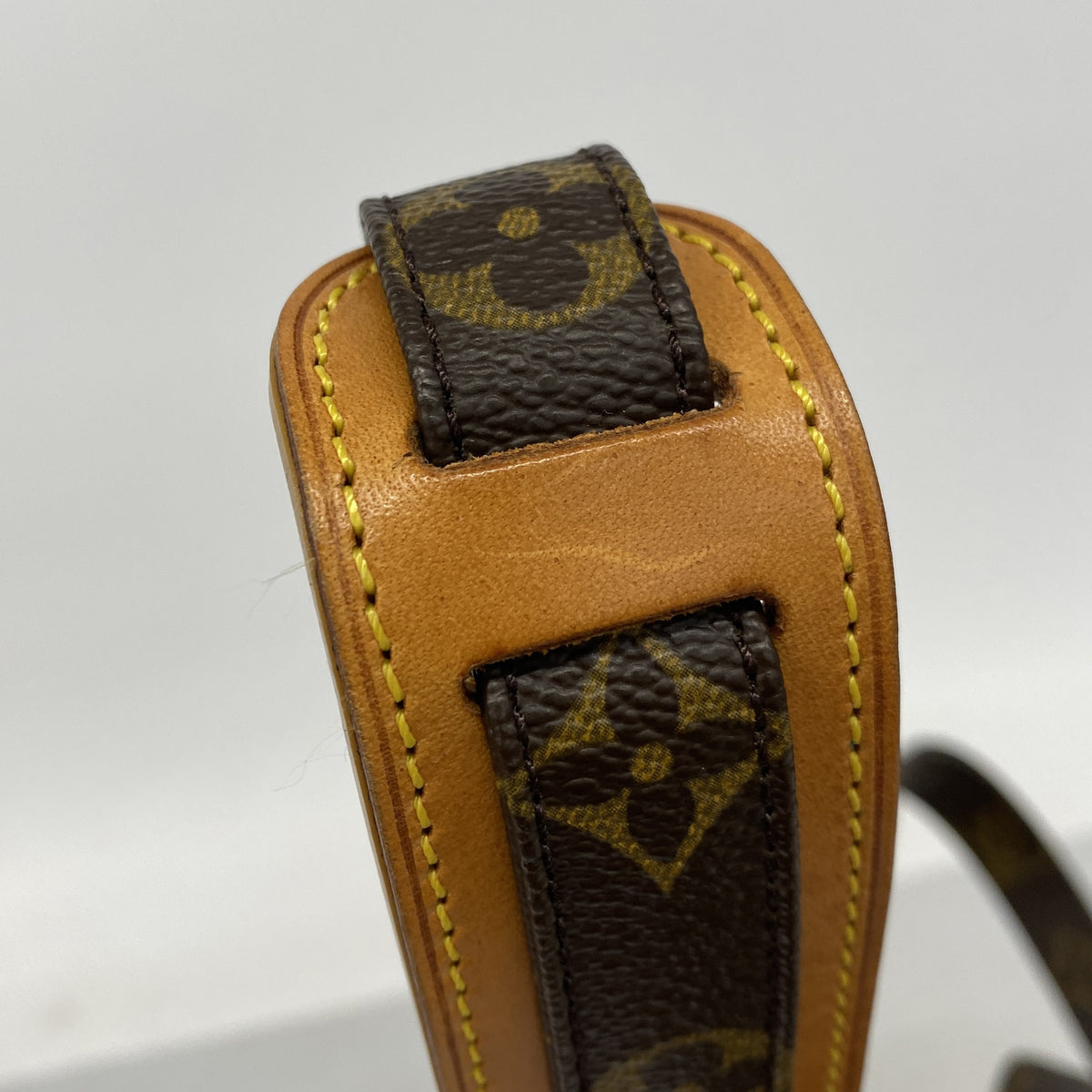【6ia0670】ルイヴィトン ショルダーバッグ モノグラム ナイル M45244 ブラウン【中古】レディース