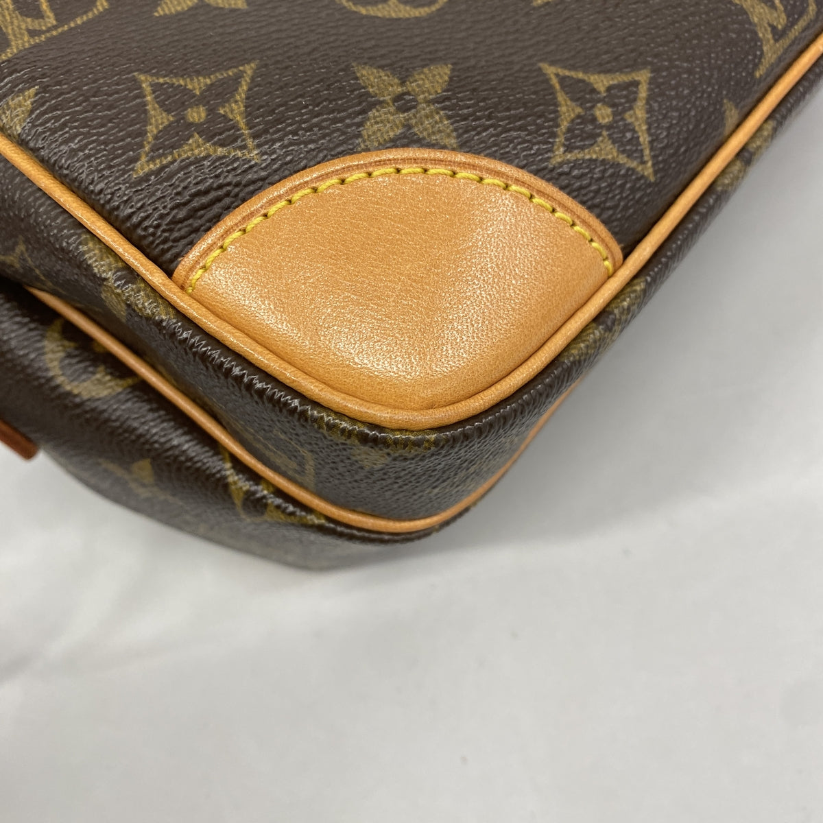 【6ia0670】ルイヴィトン ショルダーバッグ モノグラム ナイル M45244 ブラウン【中古】レディース