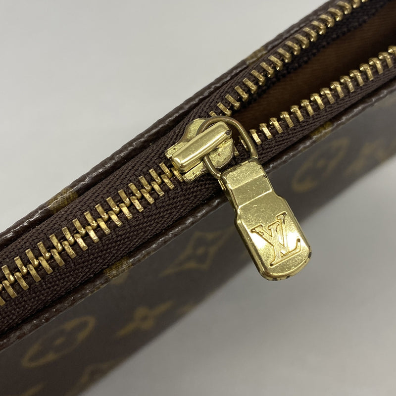 【6ia0671】ルイヴィトン ポーチ モノグラム ポシェットアクセソワール M51980 ブラウン【中古】レディース