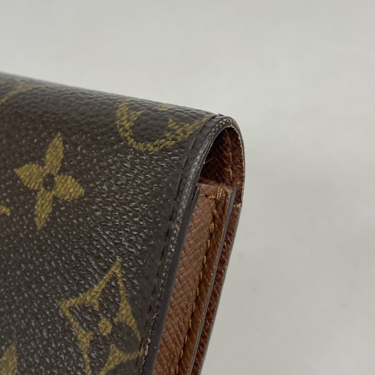 【6ia0673】ルイヴィトン 名刺入れ モノグラム アンヴェロップカルトドゥヴィジット M62920 ブラウン【中古】メンズ レディース ユニセックス