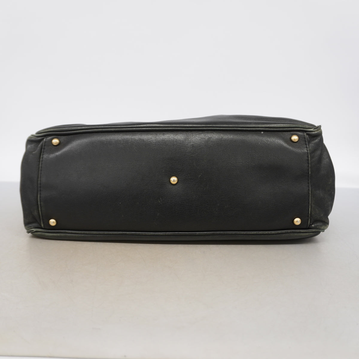 【6ia0680-h】シャネル トートバッグ カメリア ラムスキン ブラック シャンパンゴールド金具【中古】レディース