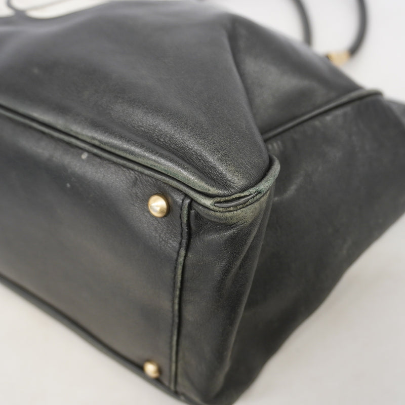 【6ia0680-h】シャネル トートバッグ カメリア ラムスキン ブラック シャンパンゴールド金具【中古】レディース