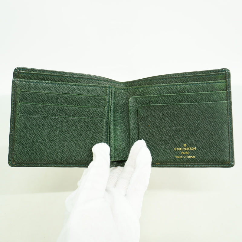 【6ia0691-k】ルイヴィトン 札入れ タイガ ポルトビエカルトクレディ M30464 エピセア【中古】メンズ